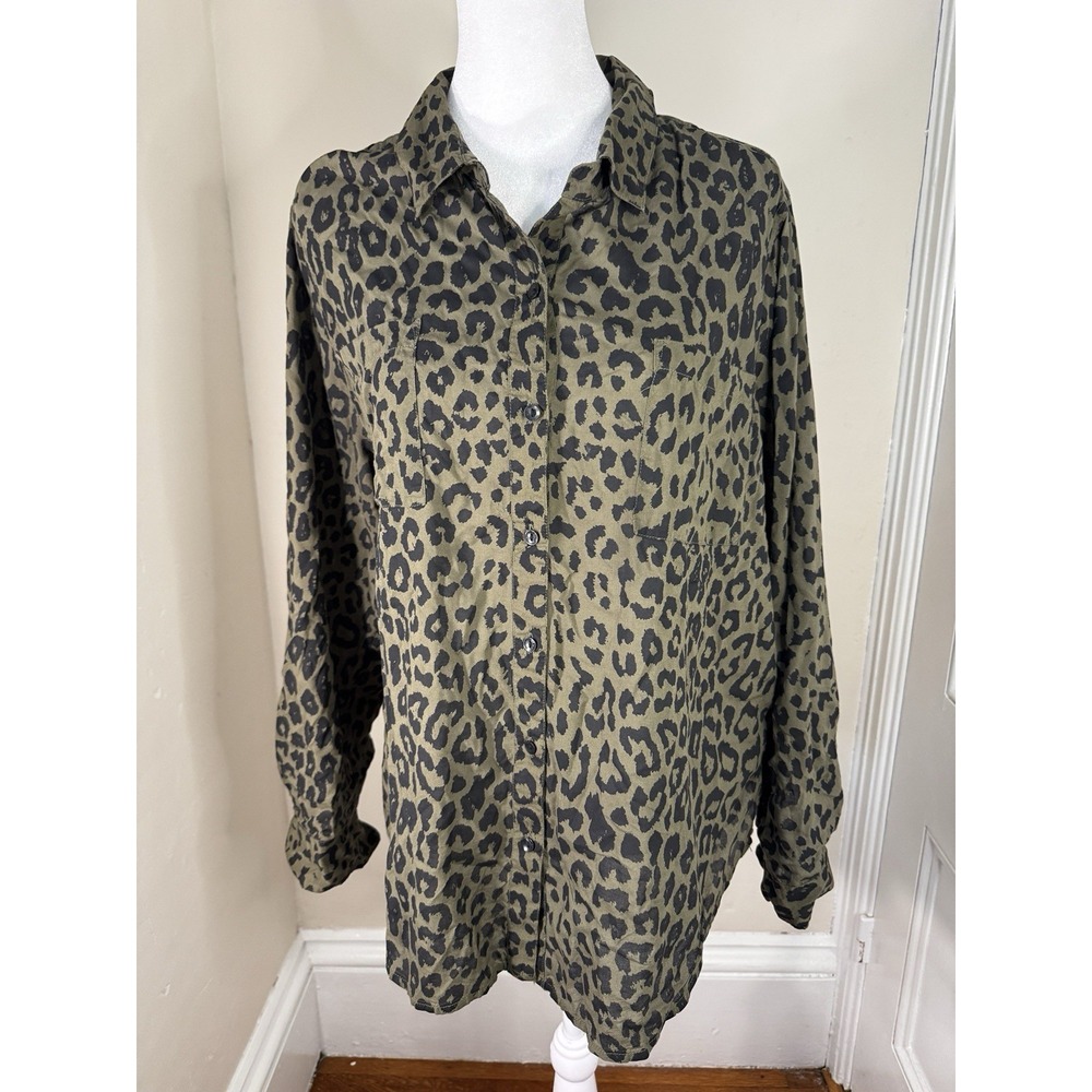 Lucky Green Leopard‎ Print Button Up Blouse Size Large Fall Autumn Top
